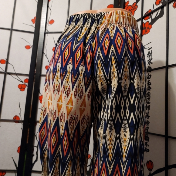 BOHEMIAN GEOMETRIC TRIBAL ART LADIES HAREEM PANTS IN BRIGHT COLORS/SIZE SMALL - Picture 8 of 12